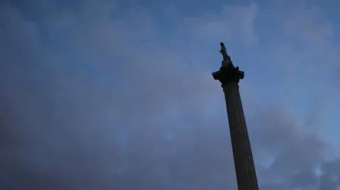 Nelson's Column Night sky timelapse Trafargal square 스톡 동영상 11367816