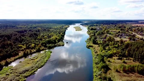 Neman River, Belarus. Beautiful view of the river from a bird's eye view. 스톡 동영상 225308375