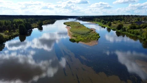 Neman River, Belarus. Beautiful view of the river from a bird's eye view. 스톡 동영상 225308384