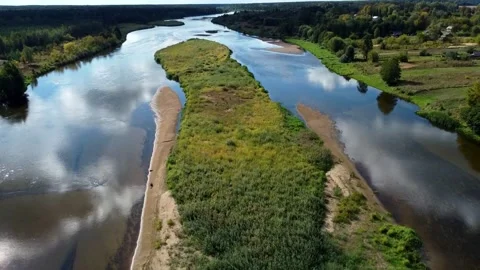 Neman River, Belarus. Beautiful view of the river from a bird's eye view. 스톡 동영상 225308424