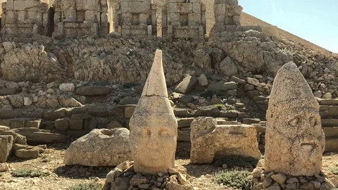 Nemrut Dagi statues Video stock 114271156