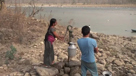 Nepal Hand Water Pump 動画素材 47859359