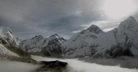 Nepal, Himalaya mount Everest, Nuptse, Lhotse Stock-Footage 129071353
