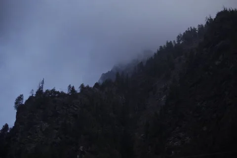 Nepal Time Lapse, Mountains in the clouds Video stock 51533327