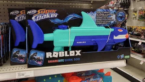 NERF Super Soaker Roblox SharkBite: SHRK 500 Water Blaster