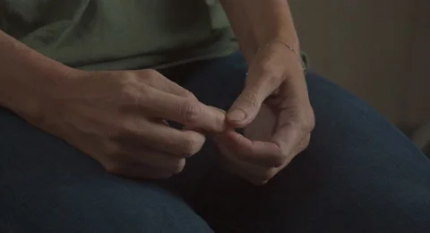 Nervous Twitching 動画素材 53868203