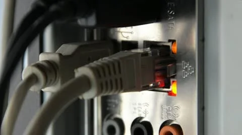 Net cable works in the computer. Broadband modem light working. Видео 21435022