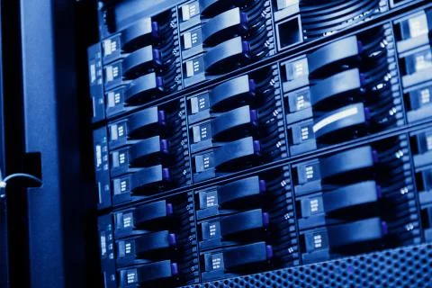 Network server room with servers high performance computers running processes Foto stock