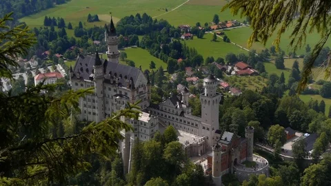 Neuschwanstein Castle - View from the mountain 库存影片 73713918