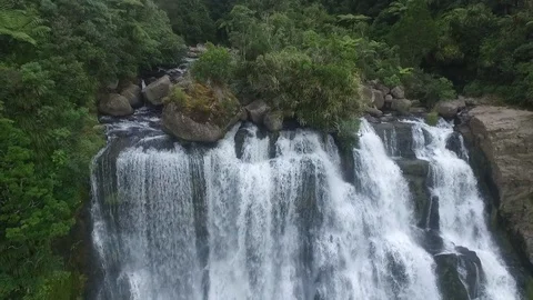 Neuseelandwassefall 스톡 동영상 100600748