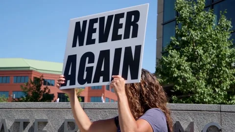 Never again protest to stop abusive powers of the governor 库存影片 156469112