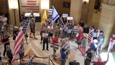 Never again protest to stop abusive powers of the governor 库存影片 156475328