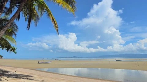 Never ending ocean waves Stock Footage 132170196