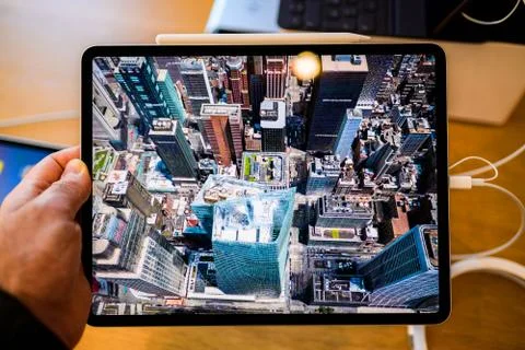 New Apple Computers iPad Pro tablet using flyover New York Stock Photos