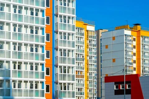 New area with panel multi - storey buildings painted in different colors Foto stock