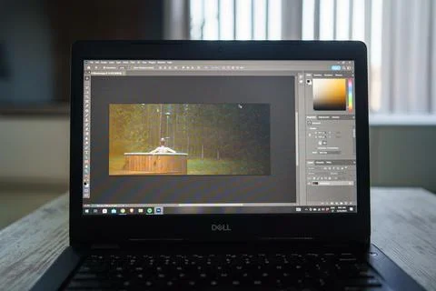 New Artificial intelligence features on Adobe Photoshop on PC and Smarthpone 库存照片