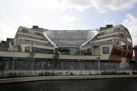 The New Bridge Academy In Hackney Nears Completion. Picture By Glenn Copus Stock Photos