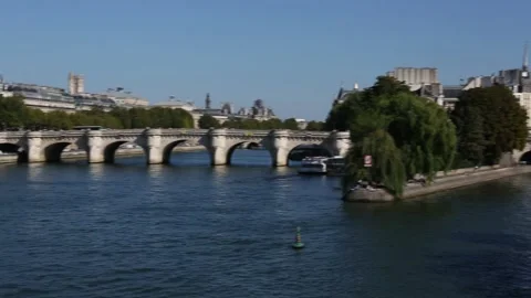 New Bridge (Pont Neuf) Stock Footage 203372853