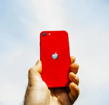 New budget iPhone SE by Apple Computers unboxing on worldwide launch day Stock Photos