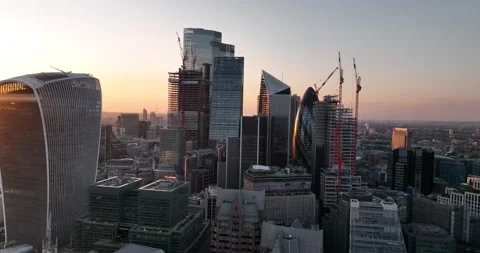 New constructing building along walkie talkie and skylines Stock Footage 201452637