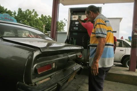New gas payment system has not yet started in the Venezuelan border state, Mara, Stock Photos