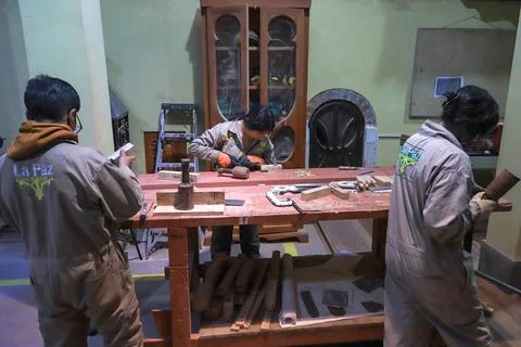 A new generation of restorers is being trained to protect Bolivia's heritage, La Stock Photos