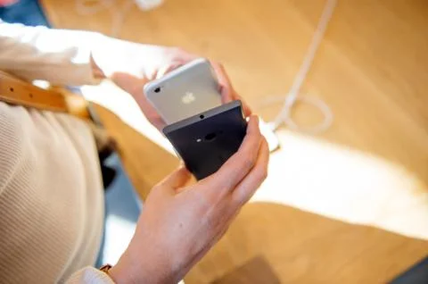 New iPhone 6S and iPhone 6s Plus 스톡 사진