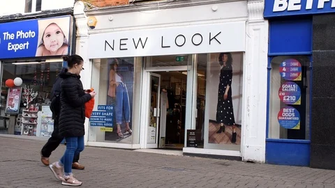 New Look Store Littlehampton Video stock 124251988