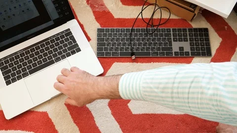 New Magic Keyboard with Numeric Keypad Space Gray unboxing 動画素材 89011136