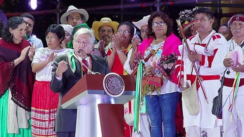 New Mexican President does a speech to the people. Stock Footage 99209846
