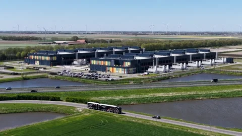 New Microsoft Data Center 動画素材 333863126