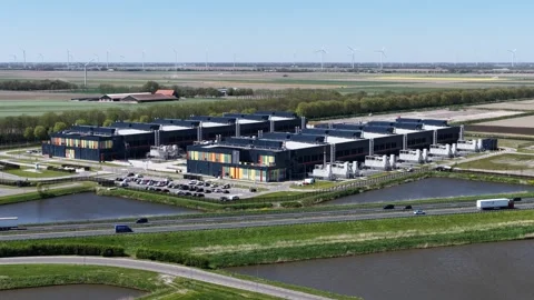 New Microsoft Data Center 動画素材 333863128