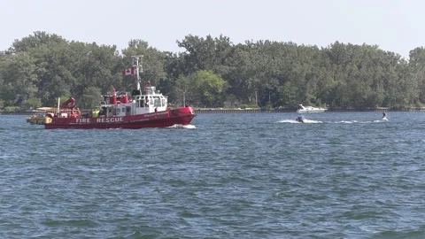 New normal post COVID with crowds of tourists and people in Toronto city Stock Footage 158901653