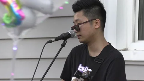 New normal  small town main street Canada with people wearing COVID face masks Vídeo Stock 156389293