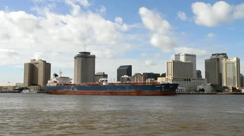 New Orleans Freighter Видео 10808948
