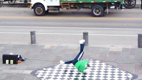 New Orleans street performance Stock Footage 134548991