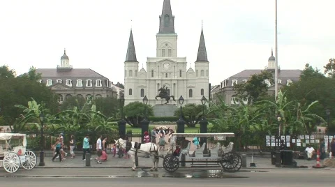 New Orleans traffic Stock Footage 594210