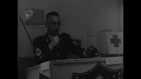 New recruits take written tests at a United States Army base and they eat in a 動画素材 79517465
