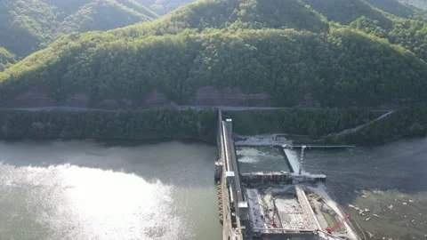New River's Bluestone Dam exposing mountains Perspective Stock Footage 191950839