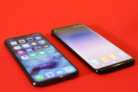 New Samsung S8 plus an Iphone X comparasion Stock Photos