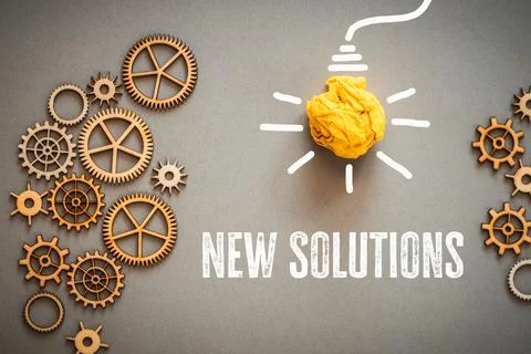 New solutions, Small precise gear mechanisms, a ball of paper  Foto stock