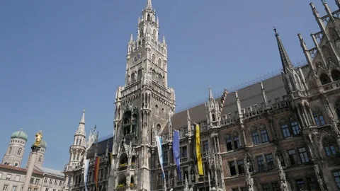 The New Town Hall in Munich Stock Footage 111498332