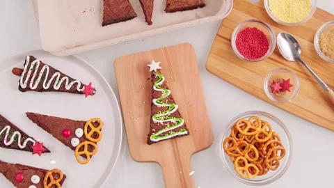 New Year Festive Table with Falling Star Confetti Animation Video stock 330248090