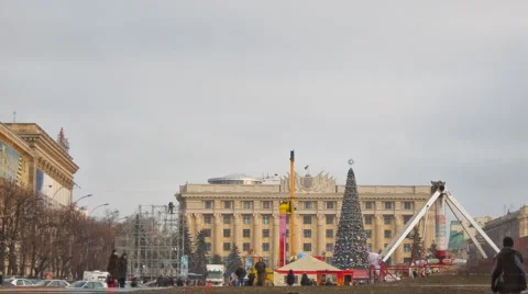 New Year Tree on the square  Stock Footage 1004083