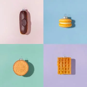 New year’s pattern. Christmas eclair macaroon waffle cookie. Foto stock