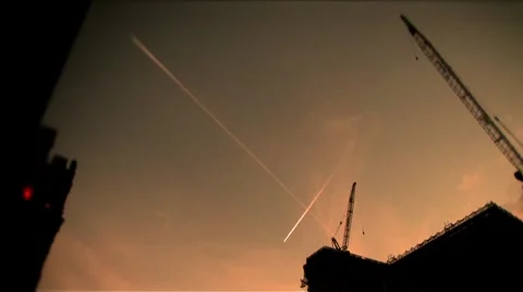 New York-con trails Stock Footage 1047121