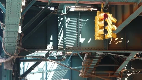 New York elevated subway, metropolitan bridge, metro track above street. Railway Vidéo 285370886