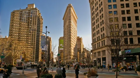 New York Flatiron Building Time-lapse Cars Pedestrians Traffic – HD Stockbeeldmateriaal 5163288