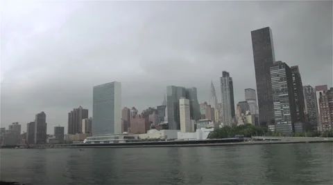 New York Skyline with the United Nations building Stock Footage 67408341