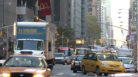 New York traffic at day Video stock 24685895